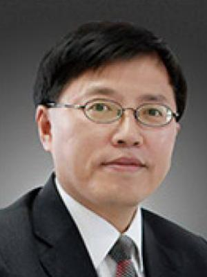  爱体育·（中国）手机网页版创新论坛第一千九百一十五讲：金属诊疗的化学生物学研究
